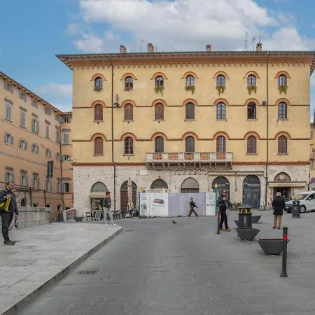 Apartament Danti *
